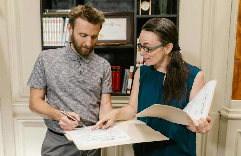 What Can You Expect in Your First Family Mediation Session?