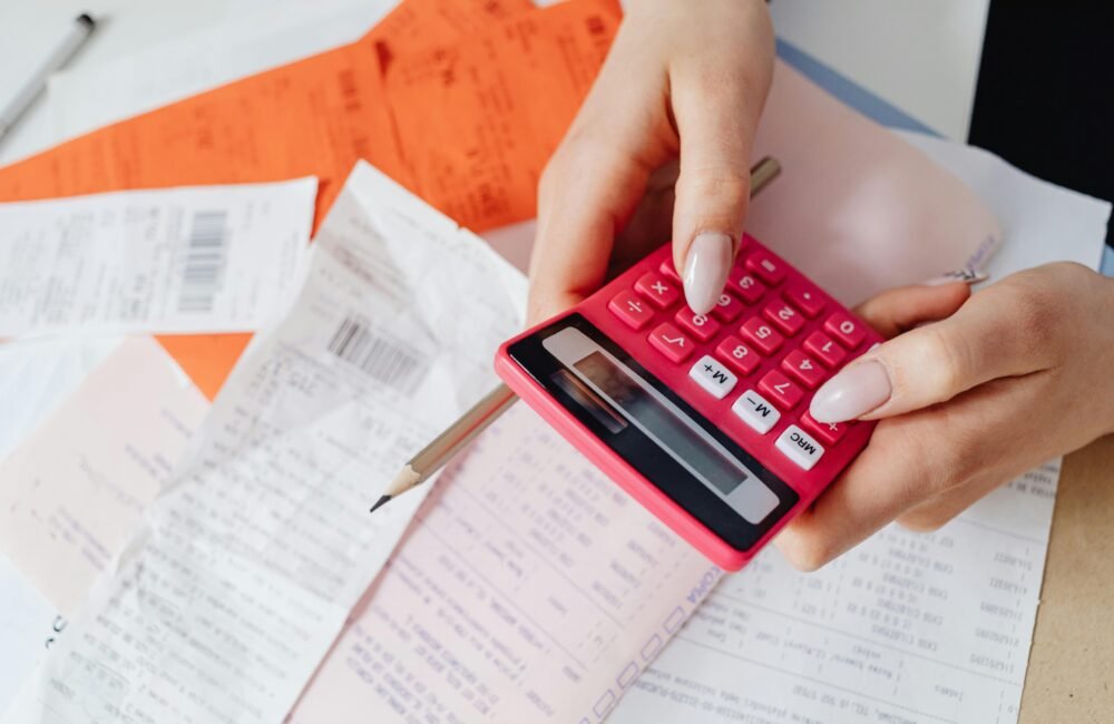 How Financial Mediation Helps Resolve Asset and Debt Disputes